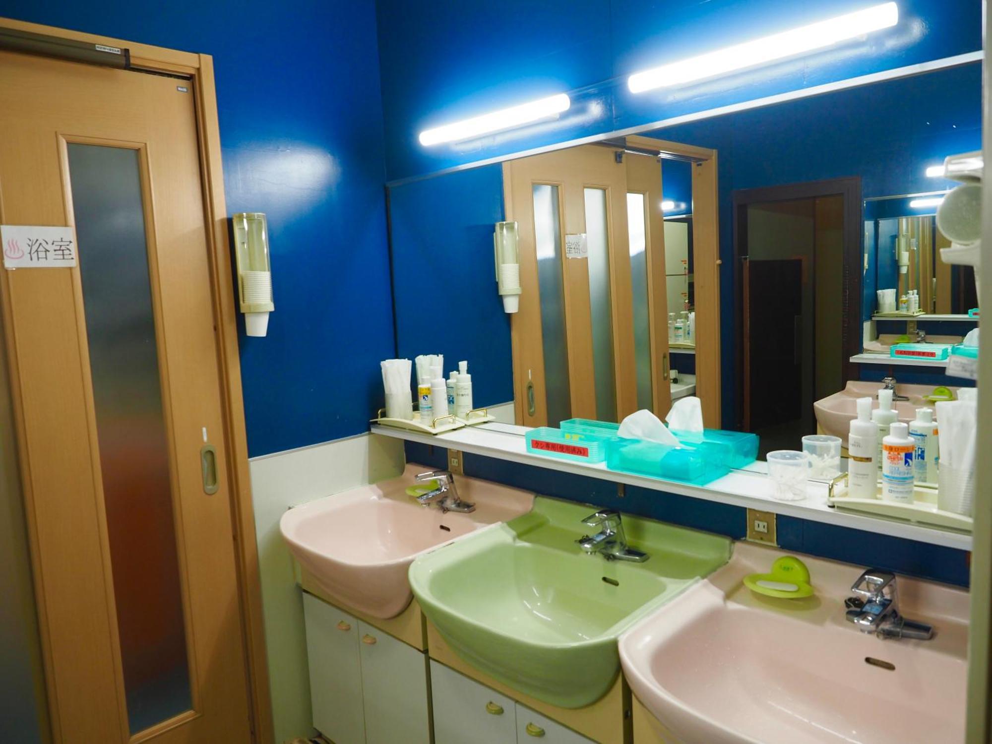 Capsule Hotel Block Room Τόκιο Εξωτερικό φωτογραφία