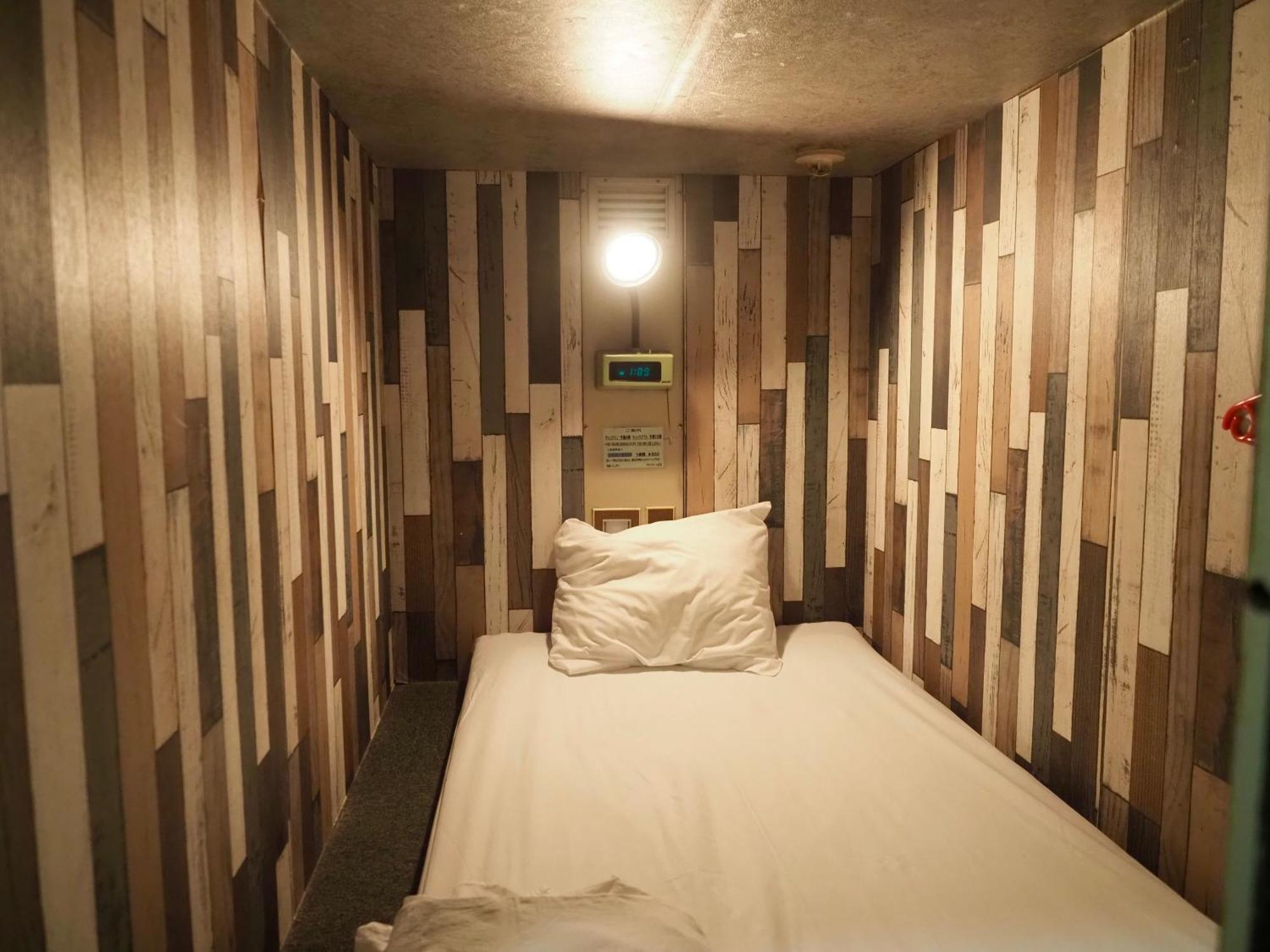 Capsule Hotel Block Room Τόκιο Εξωτερικό φωτογραφία