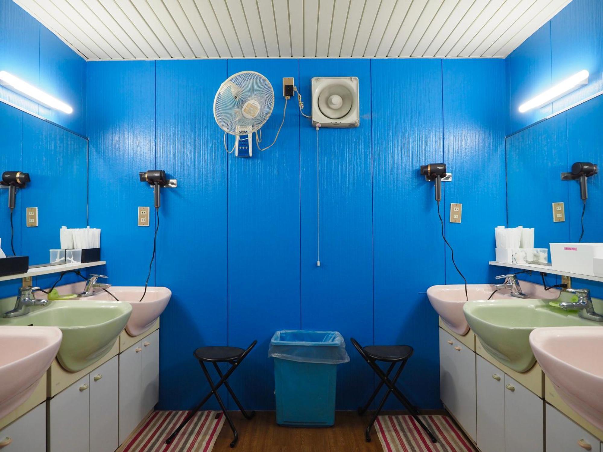 Capsule Hotel Block Room Τόκιο Εξωτερικό φωτογραφία